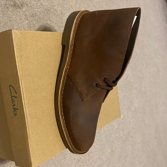Clarks Bushacre 2 - brand new in box never worn size 14 m color dark brown MENS CLARKS BUSHACRE 2 26082286 COLOR:BEESWAX WIDE WIDTH  main image 3